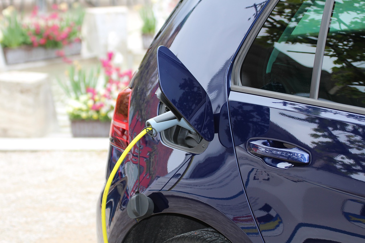 Zuschussprodukt zur Förderung neuer Ladestationen für Elektromobilität in Wohngebäuden startet am 24. November