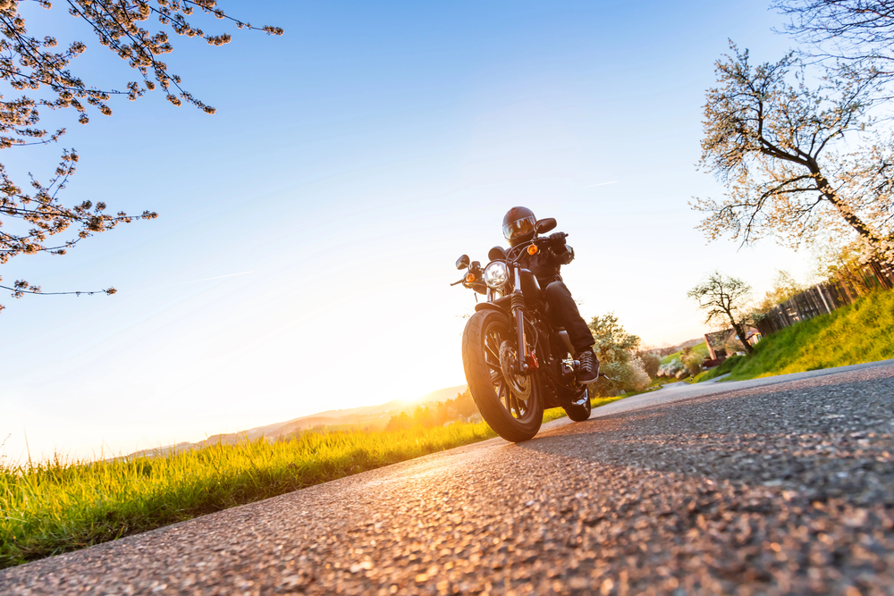 Welche Motorradbekleidung bietet dir das beste Preis-Leistungs-Verhältnis ohne Kompromisse bei der Sicherheit